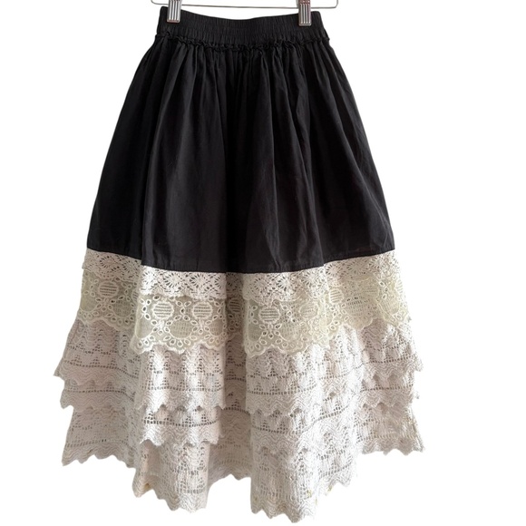 Mustard Pie Black Maxi Skirt with Cream Crochet Lace Girl's 4 - Picture 1 of 9